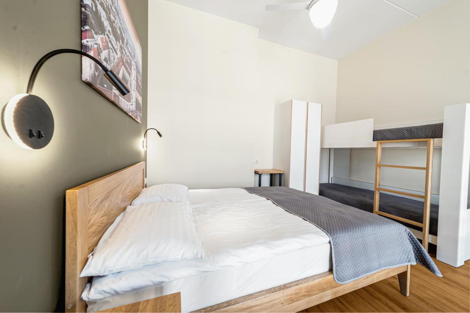Topfloor Apartments Вилнюс Екстериор снимка